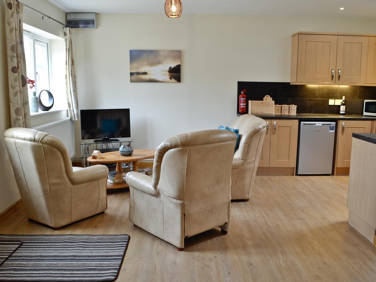 Peach Tree Cottage Winterbourne Steepleton Екстер'єр фото
